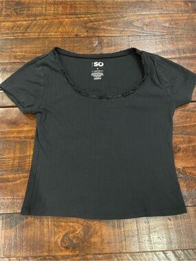 SO Black Ribbed Scoop Neck Short Sleeve Top